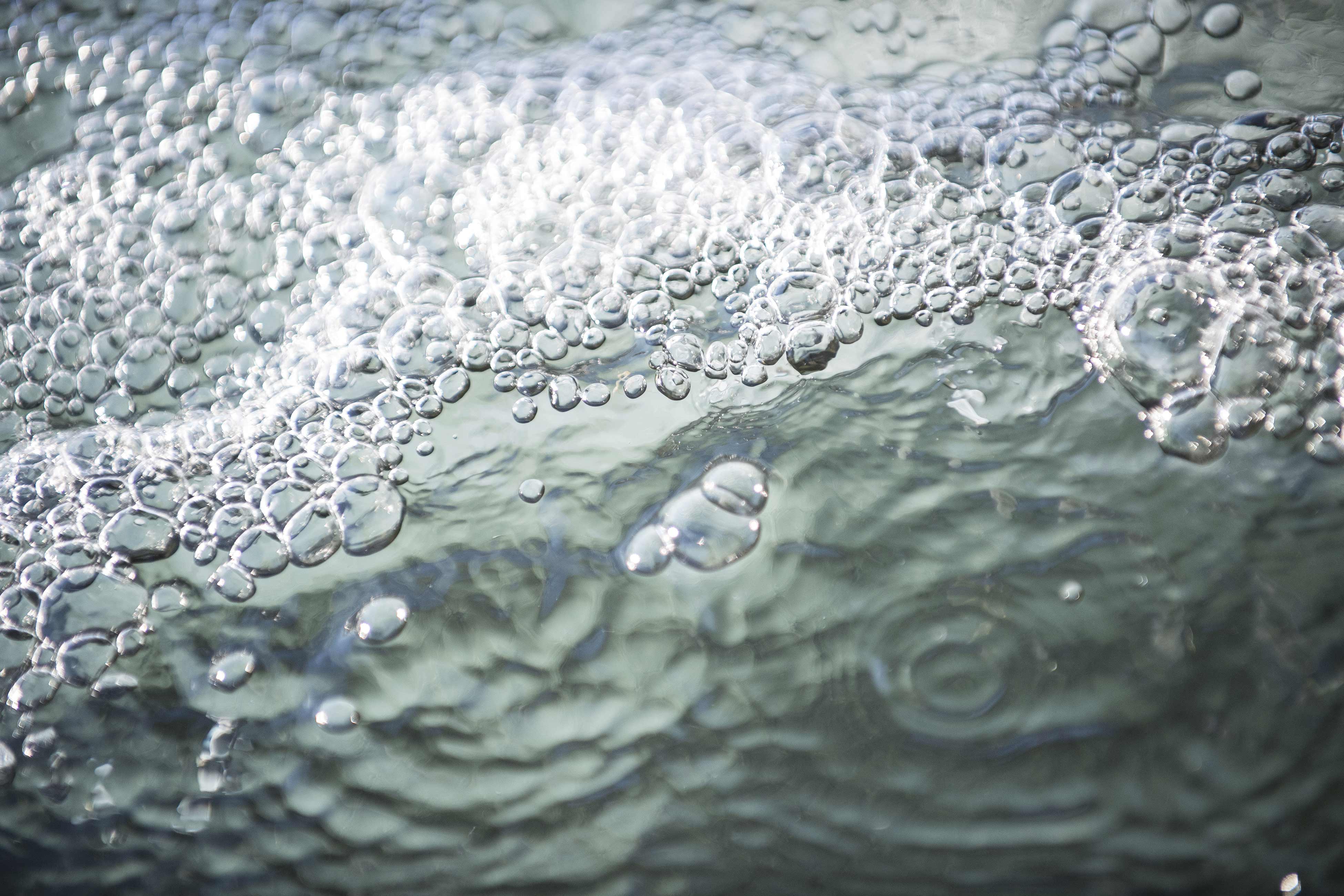 Eau